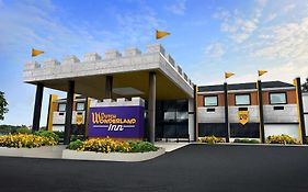 Dutch Wonderland Inn